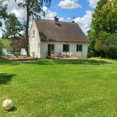 Holiday home Paris-reims, 10 Personnes, 4 Chambres, Grand Jardin Prive Breny